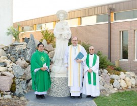 Làm Phép Tượng Đức Mẹ Ngày 15 October 2017